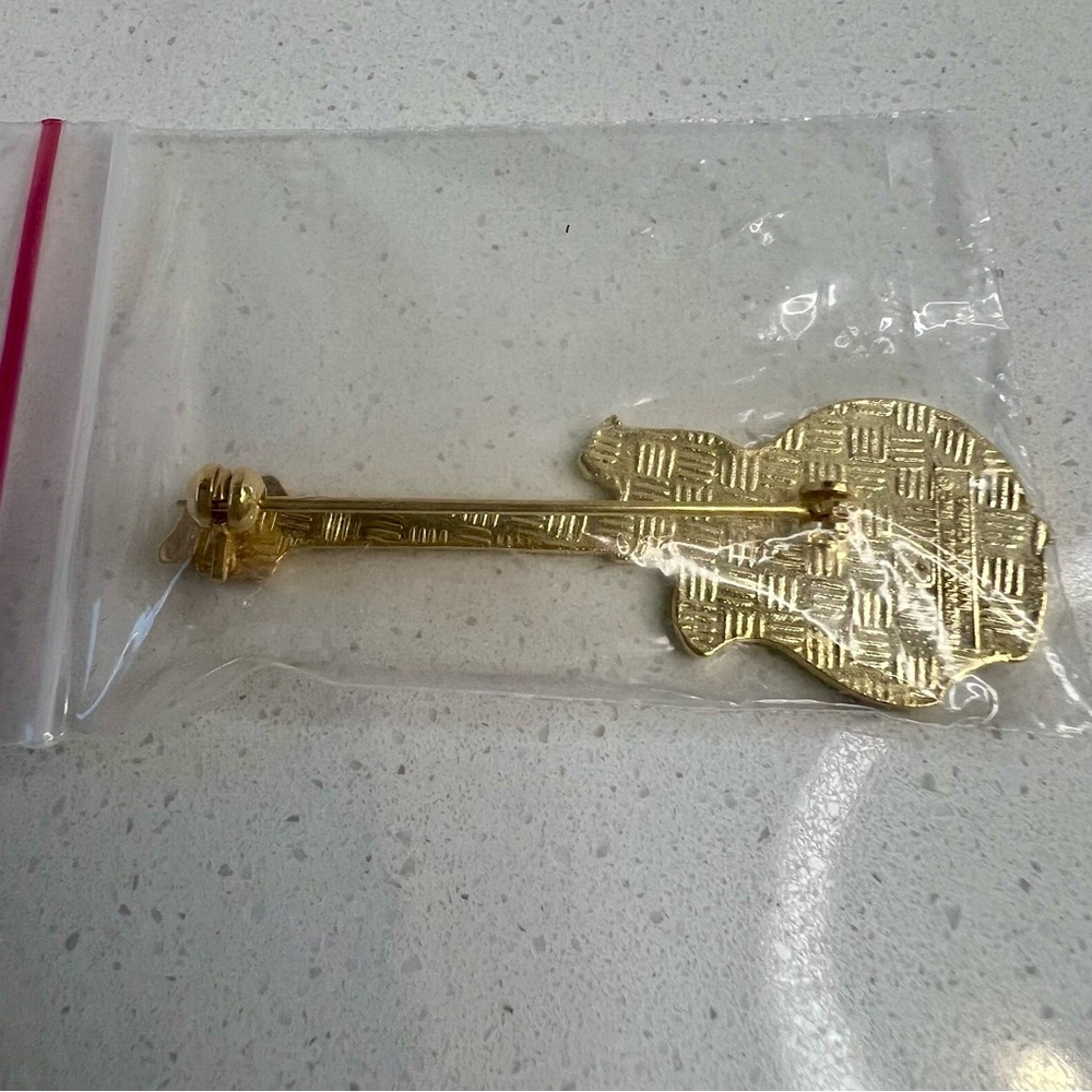 Hard Rock Cafe San Antonio Texas Scorpion and Guitar Pins - Picture 3 of 5